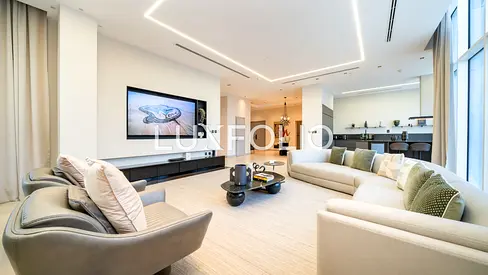 All Bills Included | Private Terrace | 4 Cheques