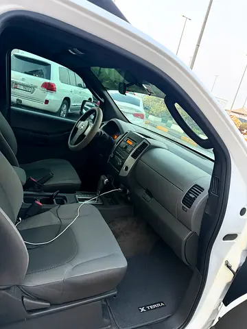 2012 Nissan XTERRA — фото 3