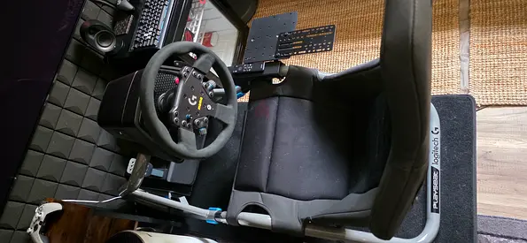 Logitech PRO (import) racing setup professional direct drive base and load cell pedals