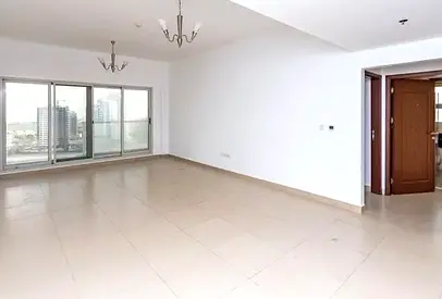 AVAILABLE! 2br Huge Size! Best View! Chiller Included