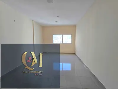 Like A Brand New Building Luxury 2bhk Apartment With Balcony And Close Hall Only 40K