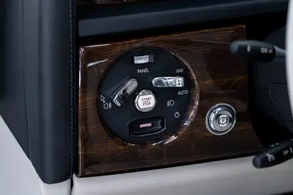 2014 ROLLS-ROYCE PHANTOM 照片 10