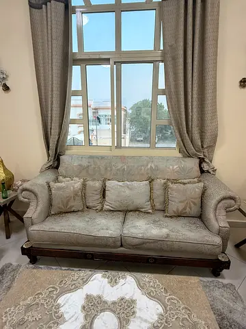 Classic 7-Seater Fabric Sofa with Decorative Cushions 2 from 2 seats and 1 from 3 seats
