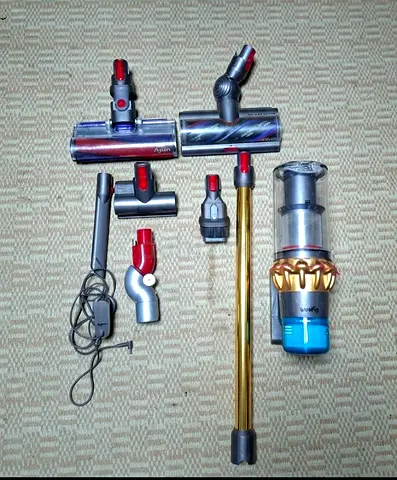 dyson v15 vacum