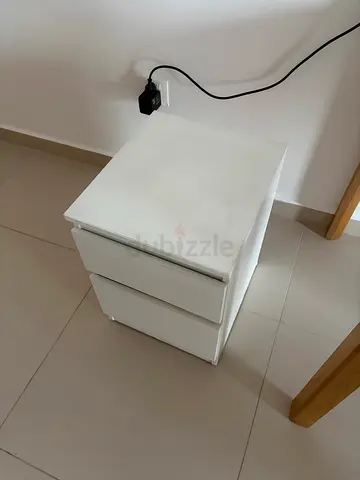 Bedside Table / Nightstand
