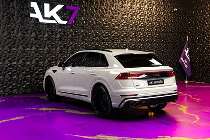 2021 AUDI Q8 照片 9
