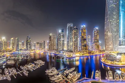 Stunning 3BD with panoramic views of the Dubai Marina Canal
