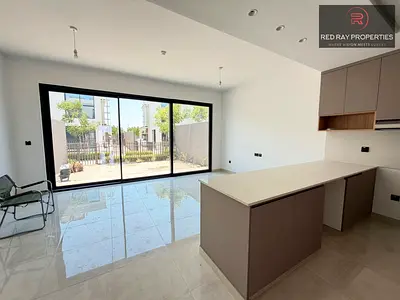 Luxury 2BR+Maid | Falcon Island