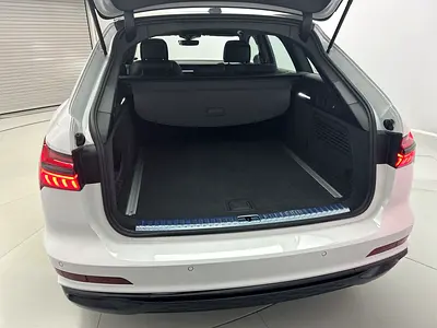 صورة 2 لـ 2025 AUDI A6