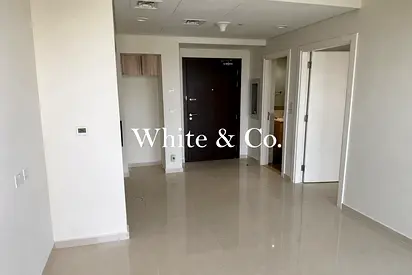 Corner unit | High floor | Trump Golf view