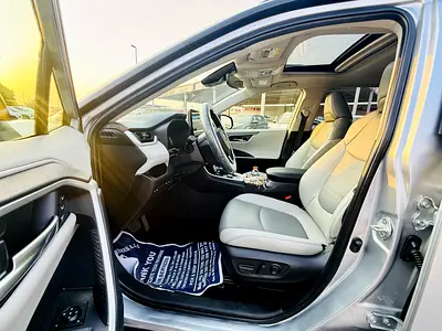 صورة 4 لـ 2023 Toyota RAV 4