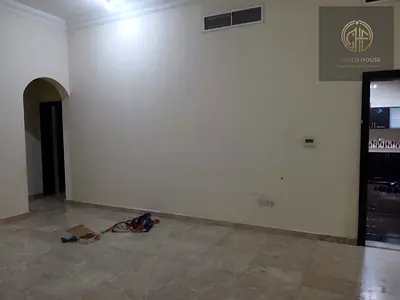 10-Bedroom Staff Accommodation Villa in mbz city