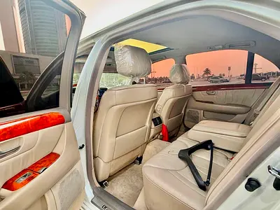 صورة 11 لـ 2003 Lexus LS-SERIES