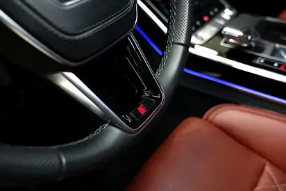 2023 AUDI A8 — миниатюра 11