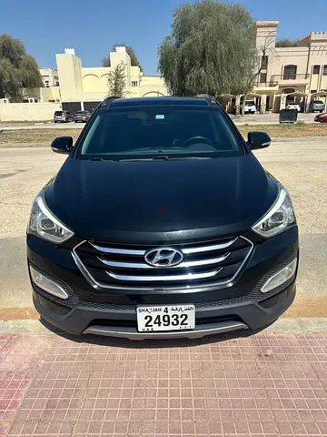 Hyundai santafe 3.3L periodically serviced suv urgent sale