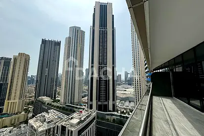 Luxuxy 2BR | Prime Location | Rented