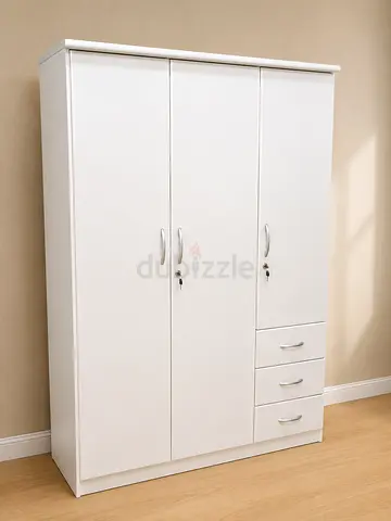 Modern White 3-Door Wardrobe with Drawers and Locks