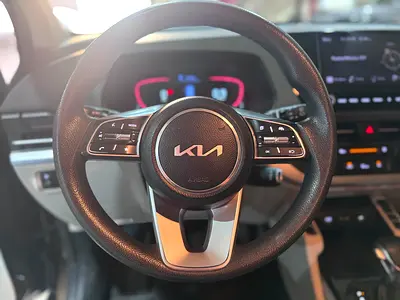 2023 KIA CARENS 照片 4