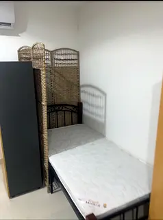 EXECUTIVE BED SPACE AVAILABLE ( Indian Mallus)