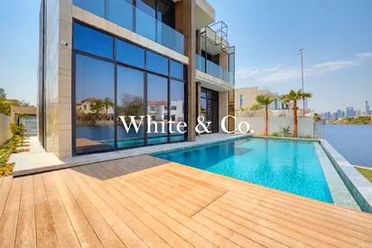 Luxury Lake Backing Custom Build Villa