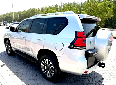 2023 Toyota PRADO 照片 6