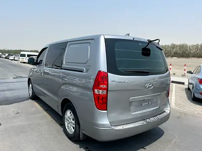 صورة 4 لـ 2018 Hyundai H1