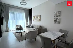 Spacious 1BR with Canal View | Long Balcony