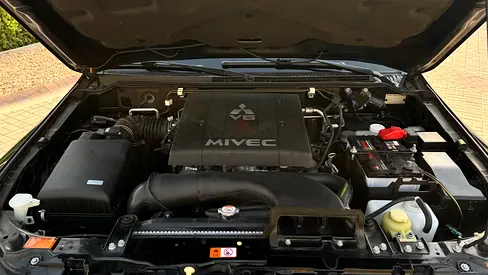 Mitsubishi Pajero Signature Edition, миниатюра 15