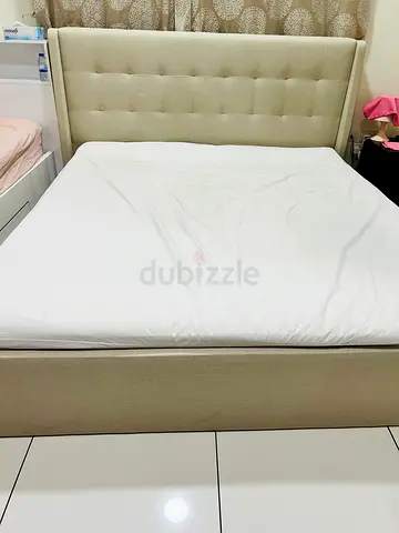 King bed-Beige with warranty