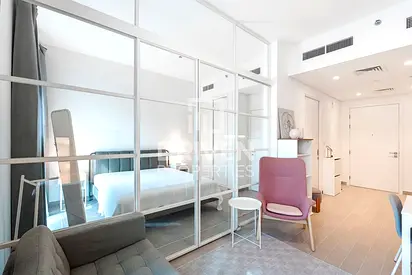 Amazing Location | Vacant Unit | Furnished