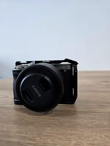Sony Alpha 7C2 + 50 MM 1.8