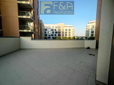 Spacious 1 bed +study|with Huge Terrace| Woroud 1
