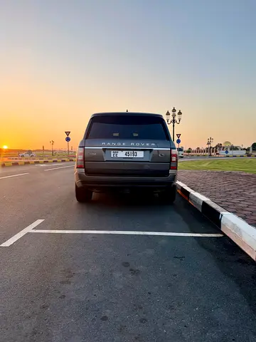 2017 LAND Rover RANGE ROVER — миниатюра 2