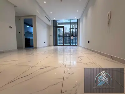 2bedroom 3bathroom rent 85k Fantastic building