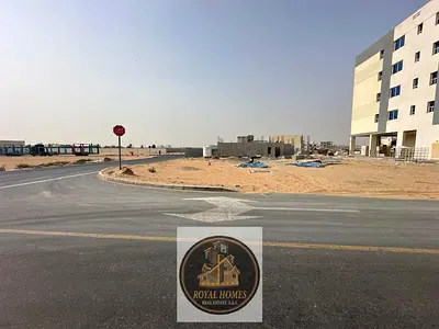 أرض تجارية وسكنية للبيع في الجرف 2 عجمان