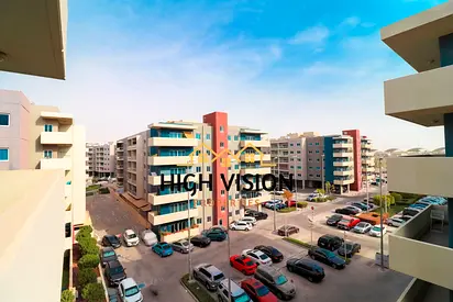Modern Living | Retail View | Peaceful Community