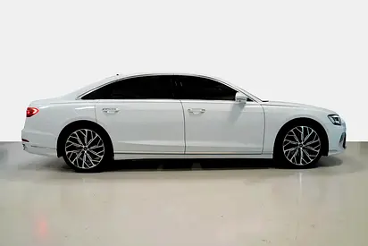 2023 AUDI A8 — миниатюра 14