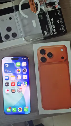 Iphone 17 pro max 512gb
Like new case gift + charger gift
Battery health 100% like new
No scratches