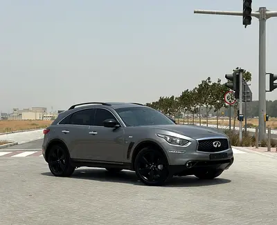 Infiniti QX70 S 2014 | GCC Specs | V6 3.7L | Well Maintained