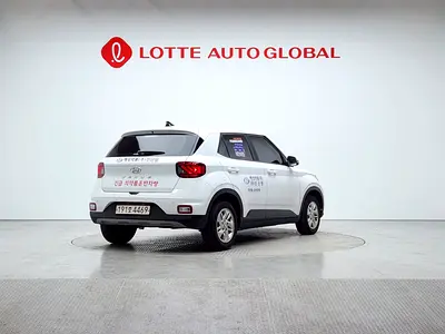 صورة 6 لـ 2022 Hyundai VENUE