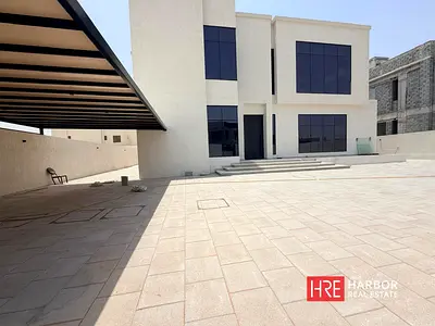 Brand New | Huge 5BR Villa | Modern