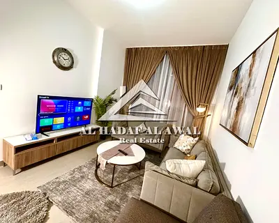 شقة غرفة وصالة / مفروشة بالكامل / إنترنت مجاني / الممشى