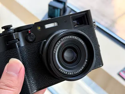 Fujifilm X100V Black – fixed price, no low-ball