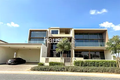 Huge Garden | Luxury living | Available Now