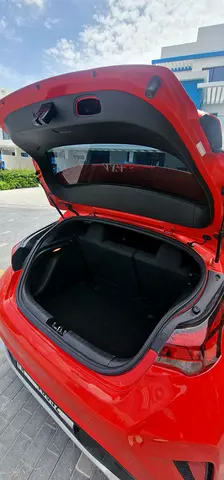 صورة 7 لـ 2019 Hyundai VELOSTER