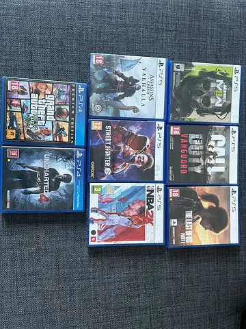 PlayStation 5 & Playstation 4 video games all clean and in good condition
