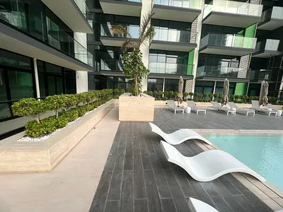 High Floor | High ROI | JVC Views