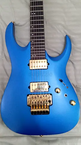 Electric guitar