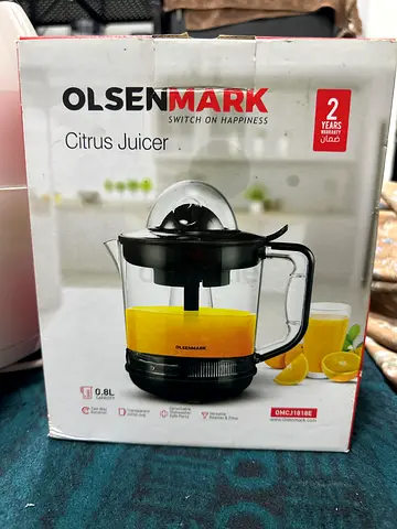 Olsenmark Citrus Juicer (0.8L) - Brand New in Box