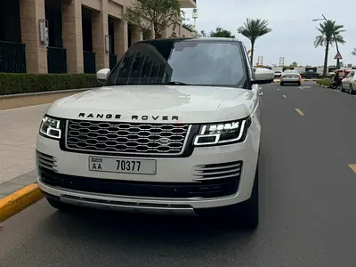 2015 Range Rover ( with 2021 full kit out in ) GCC Specs | Low Mileage